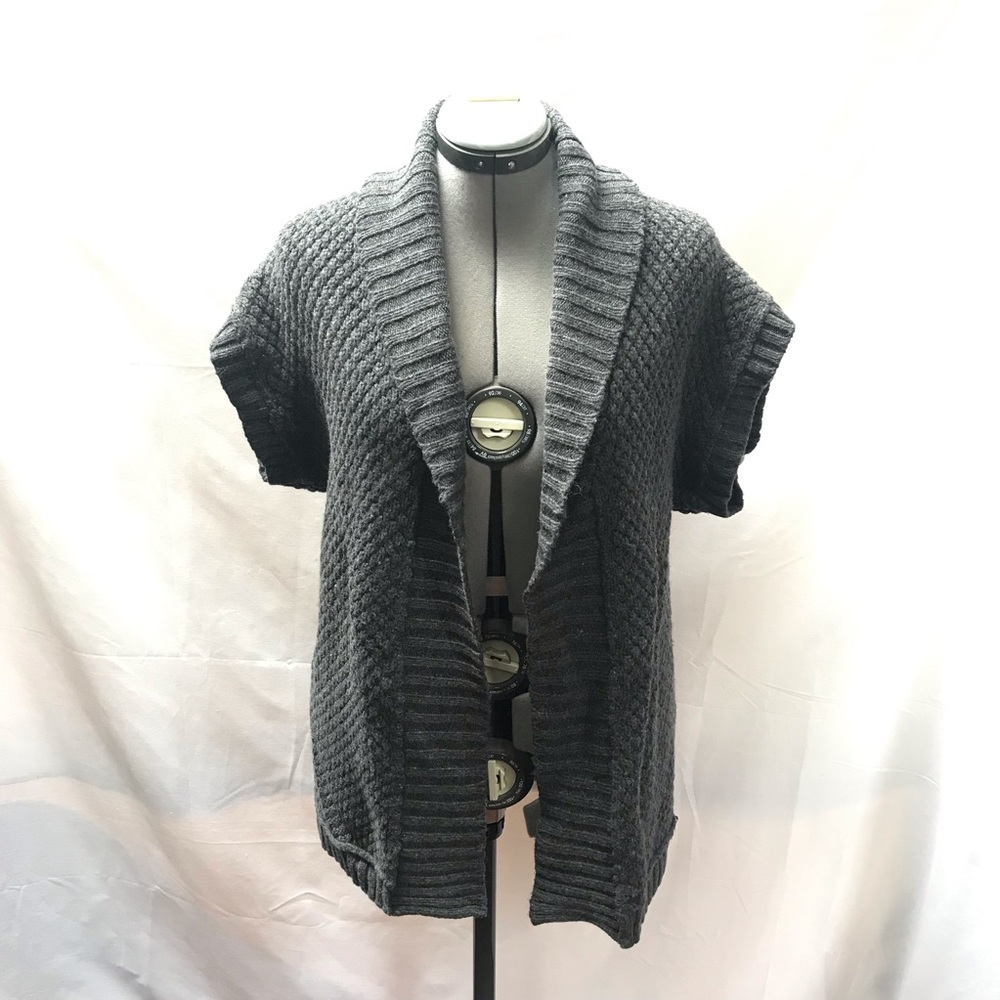 Short sleeve knit cardigan sweater- gray